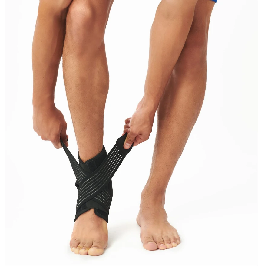 TOBILLERA PERFORMANCE CON DOBLE AJUSTE